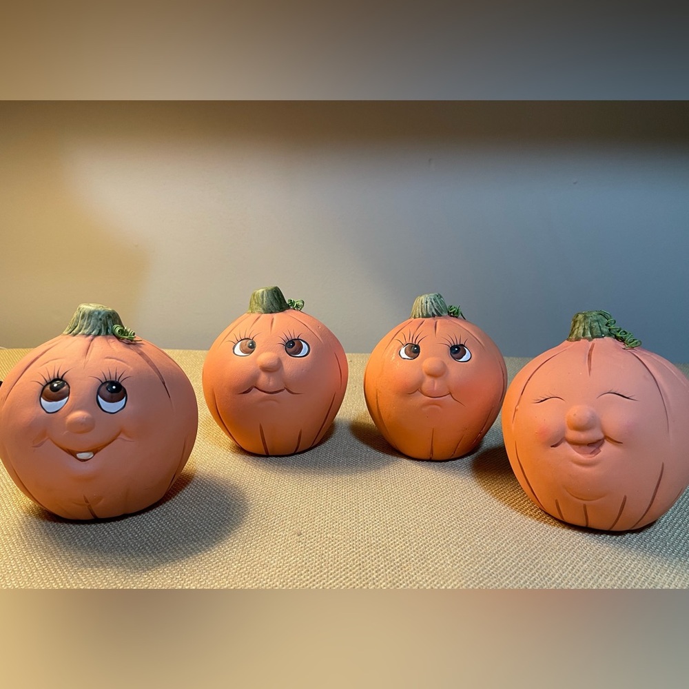 Set of 4 Ceramic Pumpkin Heads Halloween Decorations, 4” Tall
